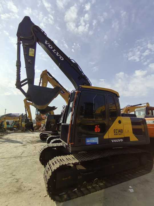 Used Volvo 14 tonne crawler excavator Volvo ec140 excavator powerful low price good quality for sale - Excavadora de cadenas: foto 2 Used Volvo 14 tonne crawler excavator Volvo ec140 excavator powerful low price good quality for sale - Excavadora de cadenas: foto 2