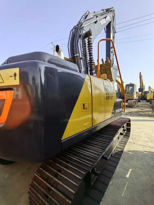 Used Volvo 14 tonne crawler excavator Volvo ec140 excavator powerful low price good quality for sale - Excavadora de cadenas: foto 5 Used Volvo 14 tonne crawler excavator Volvo ec140 excavator powerful low price good quality for sale - Excavadora de cadenas: foto 5