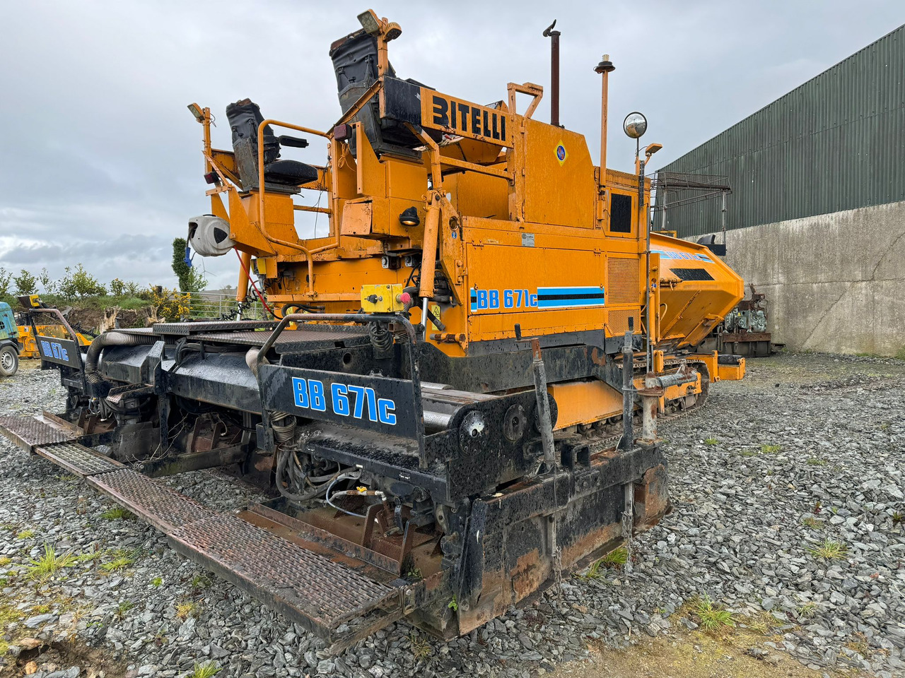 Pavimentadora de asfalto BITELLI BB671C: foto 9