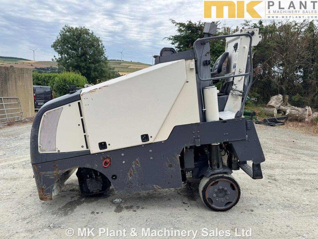 WIRTGEN W50 - Fresadora en frío: foto 1 WIRTGEN W50 - Fresadora en frío: foto 1