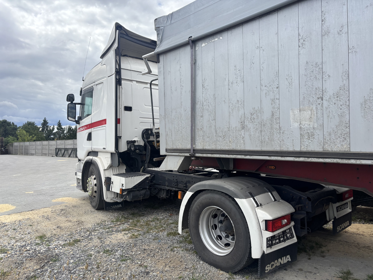 SCANIA R 450 STANDARD NO EGR EURO6 CLEAN - Cabeza tractora: foto 4 SCANIA R 450 STANDARD NO EGR EURO6 CLEAN - Cabeza tractora: foto 4