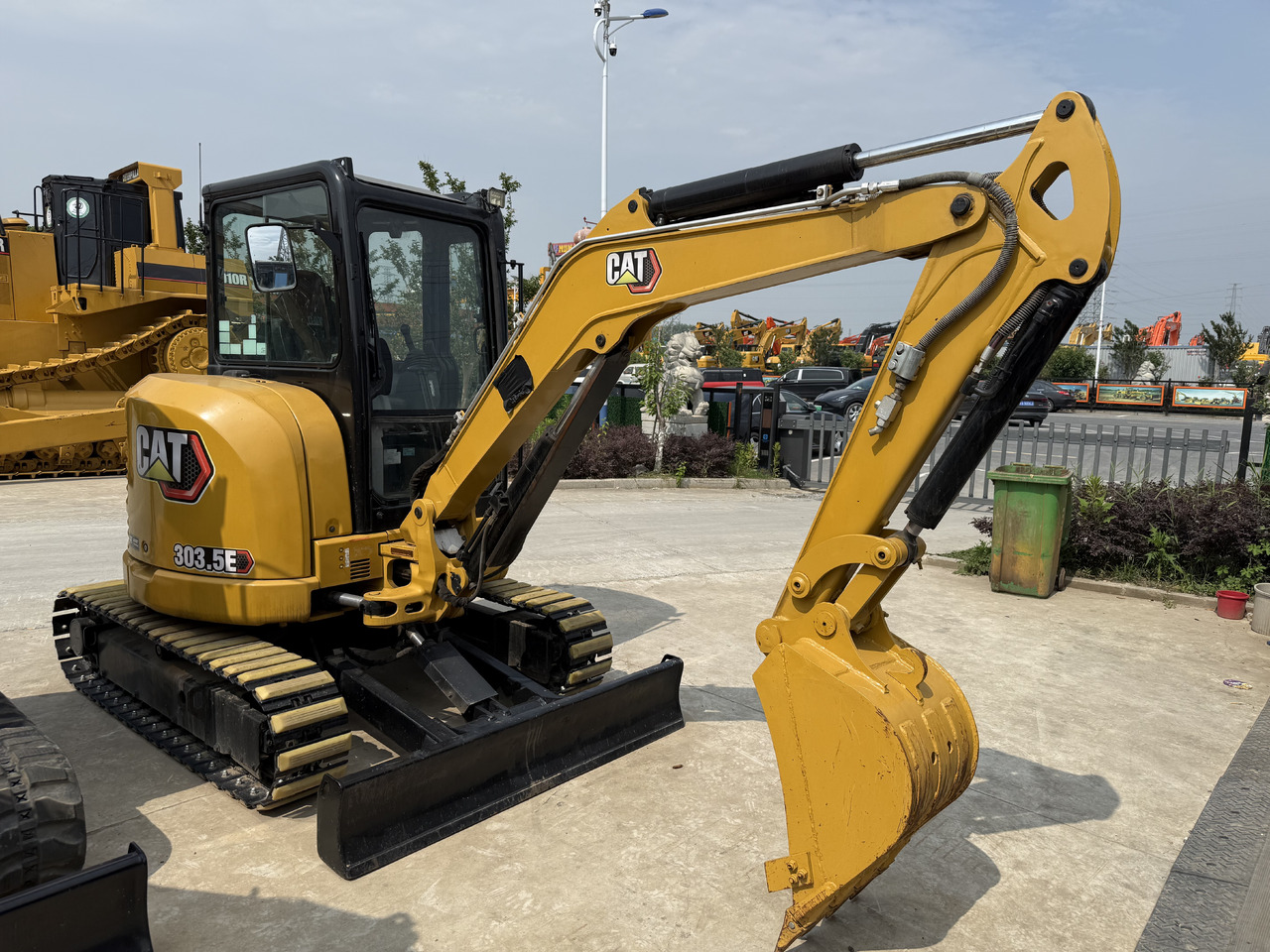 CATERPILLAR 303.5E - Miniexcavadora: foto 4 CATERPILLAR 303.5E - Miniexcavadora: foto 4