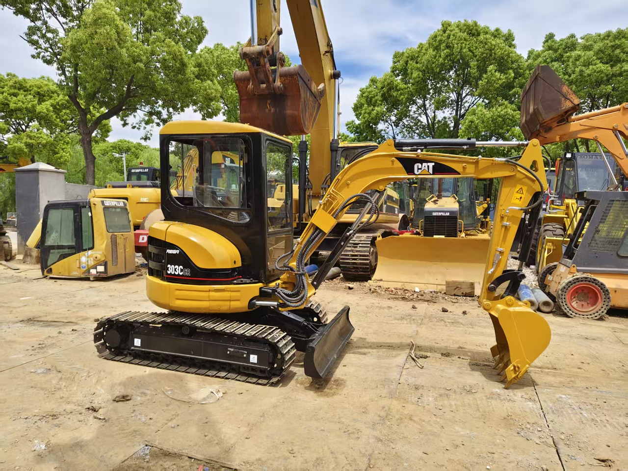 CATERPILLAR 303C - Miniexcavadora: foto 2 CATERPILLAR 303C - Miniexcavadora: foto 2