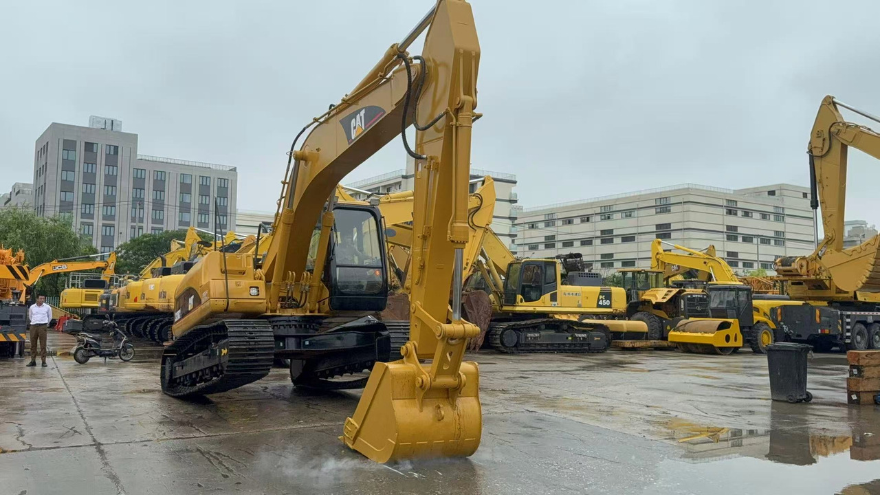 CATERPILLAR 320C - Excavadora de cadenas: foto 5 CATERPILLAR 320C - Excavadora de cadenas: foto 5
