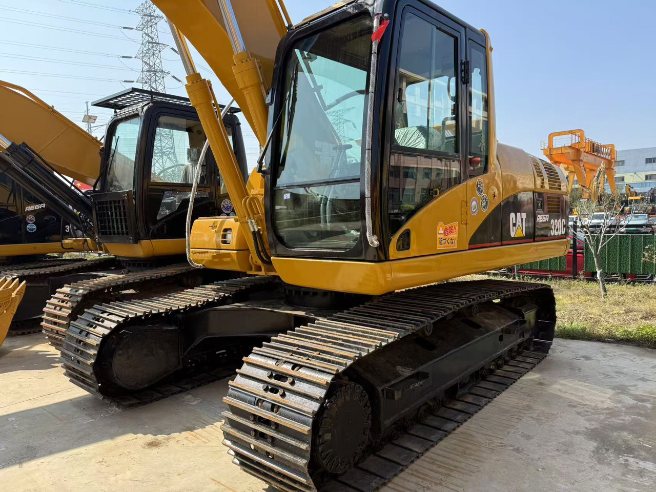 CATERPILLAR 320C - Excavadora de cadenas: foto 2 CATERPILLAR 320C - Excavadora de cadenas: foto 2