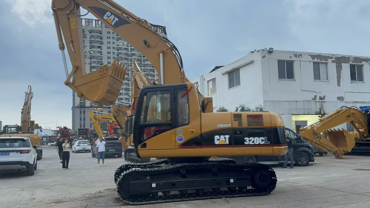 CATERPILLAR 320C - Excavadora de cadenas: foto 2 CATERPILLAR 320C - Excavadora de cadenas: foto 2