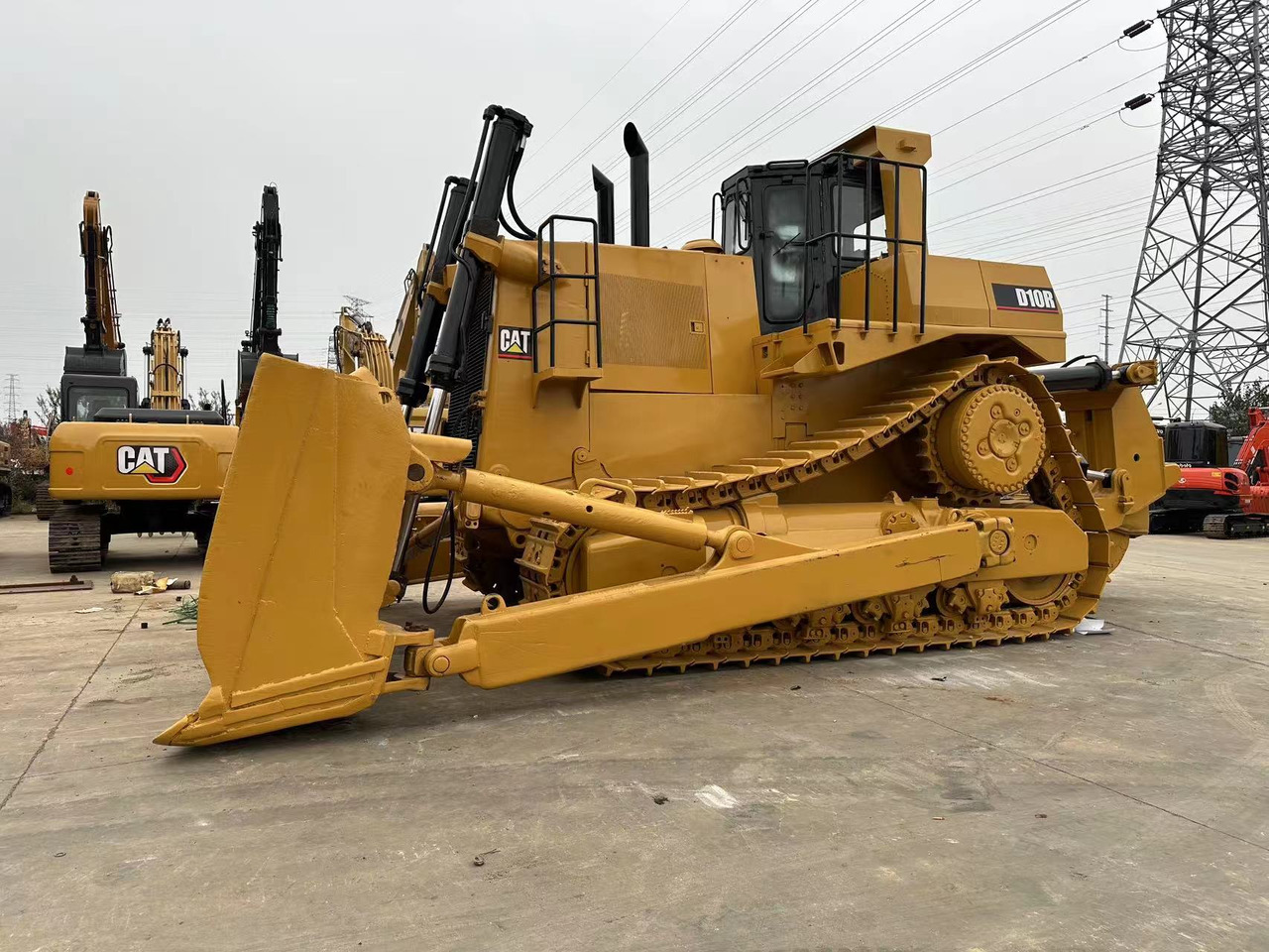 CATERPILLAR D10R - Bulldozer: foto 4 CATERPILLAR D10R - Bulldozer: foto 4