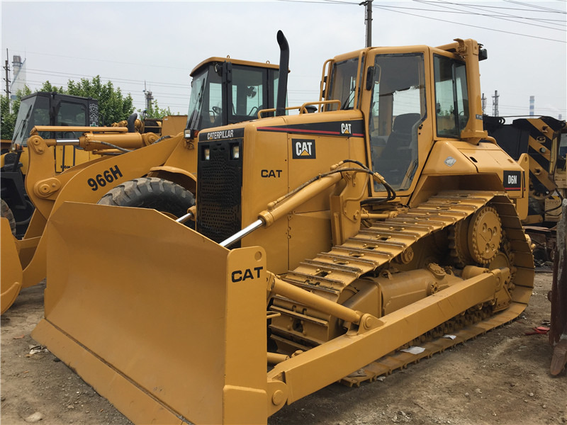 CATERPILLAR D6N - Bulldozer: foto 1 CATERPILLAR D6N - Bulldozer: foto 1