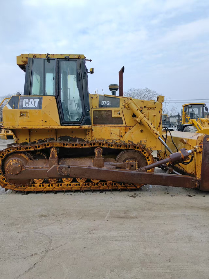 CATERPILLAR D7G2 - Bulldozer: foto 1 CATERPILLAR D7G2 - Bulldozer: foto 1