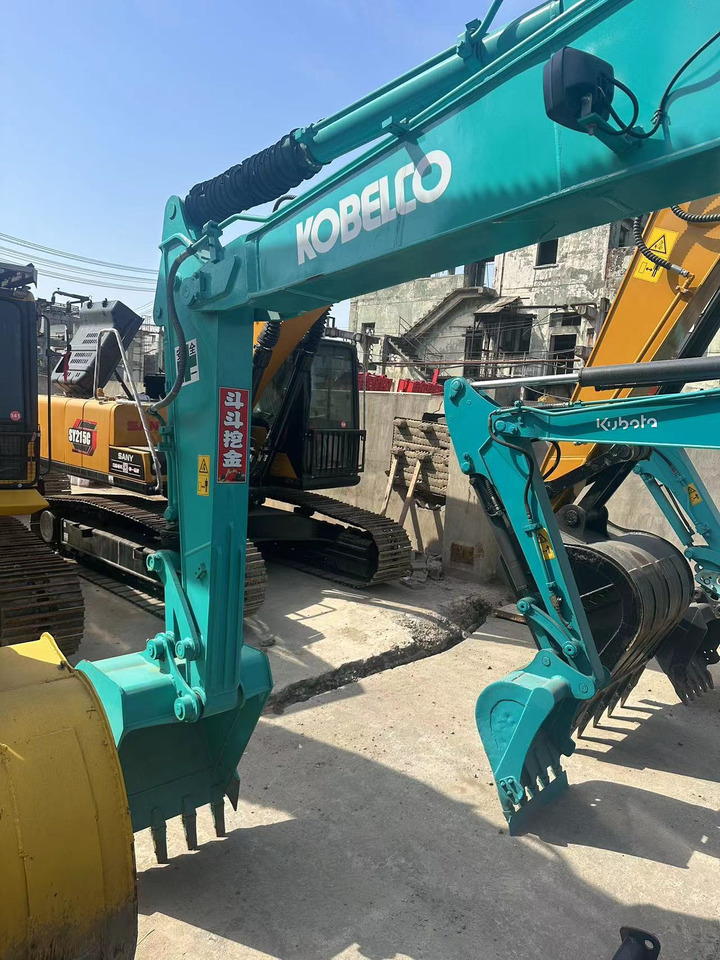 KOBELCO SK75 - Miniexcavadora: foto 2 KOBELCO SK75 - Miniexcavadora: foto 2