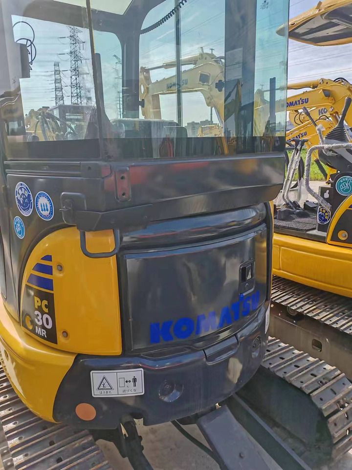 KOMATSU PC30 - Excavadora de cadenas: foto 3 KOMATSU PC30 - Excavadora de cadenas: foto 3