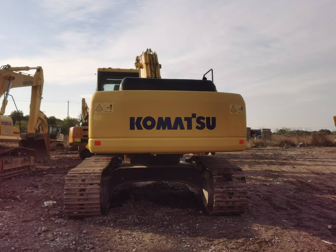 KOMATSU PC300-7 - Excavadora de cadenas: foto 3 KOMATSU PC300-7 - Excavadora de cadenas: foto 3
