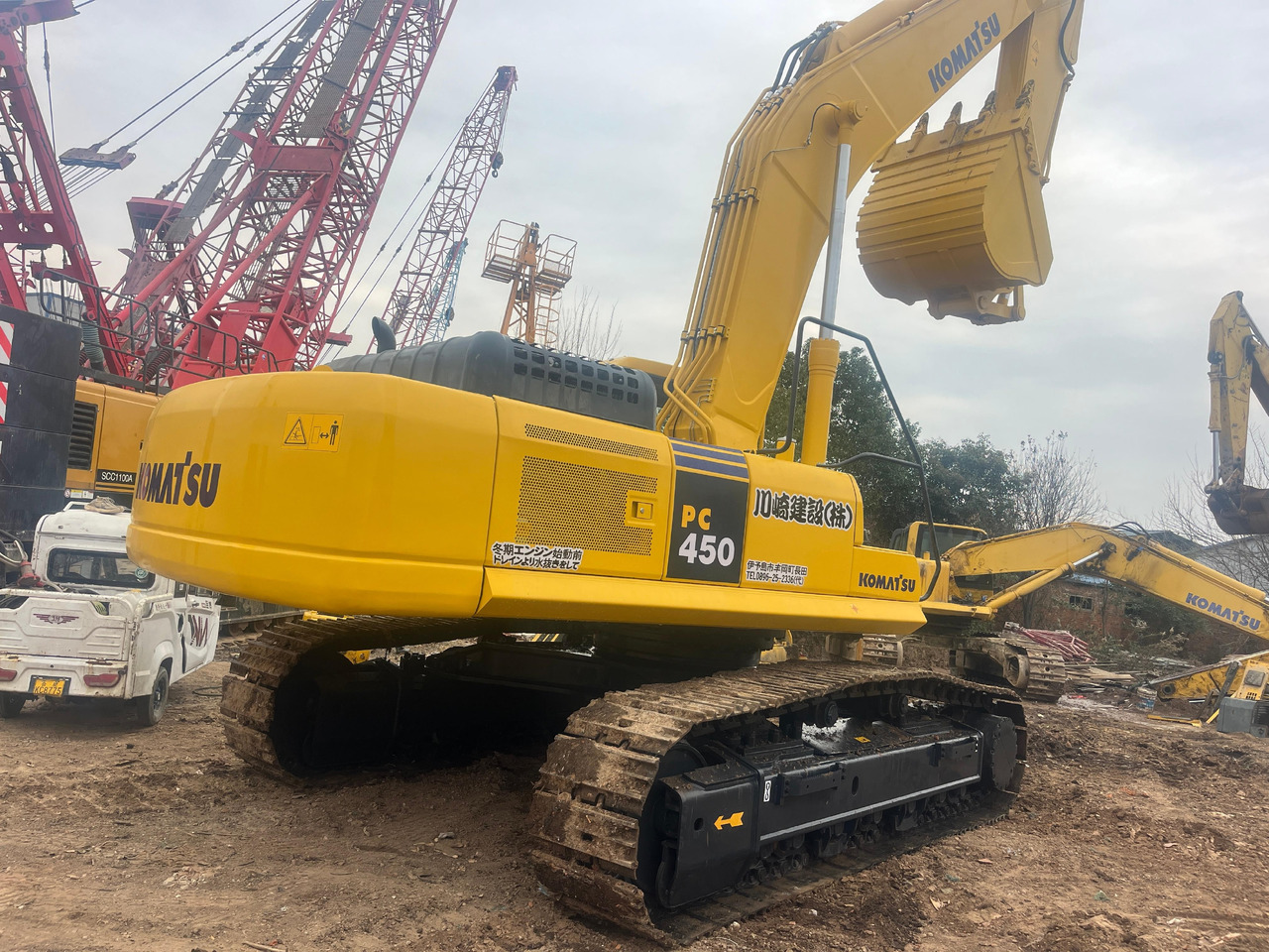 KOMATSU PC450-7 - Excavadora de cadenas: foto 2 KOMATSU PC450-7 - Excavadora de cadenas: foto 2