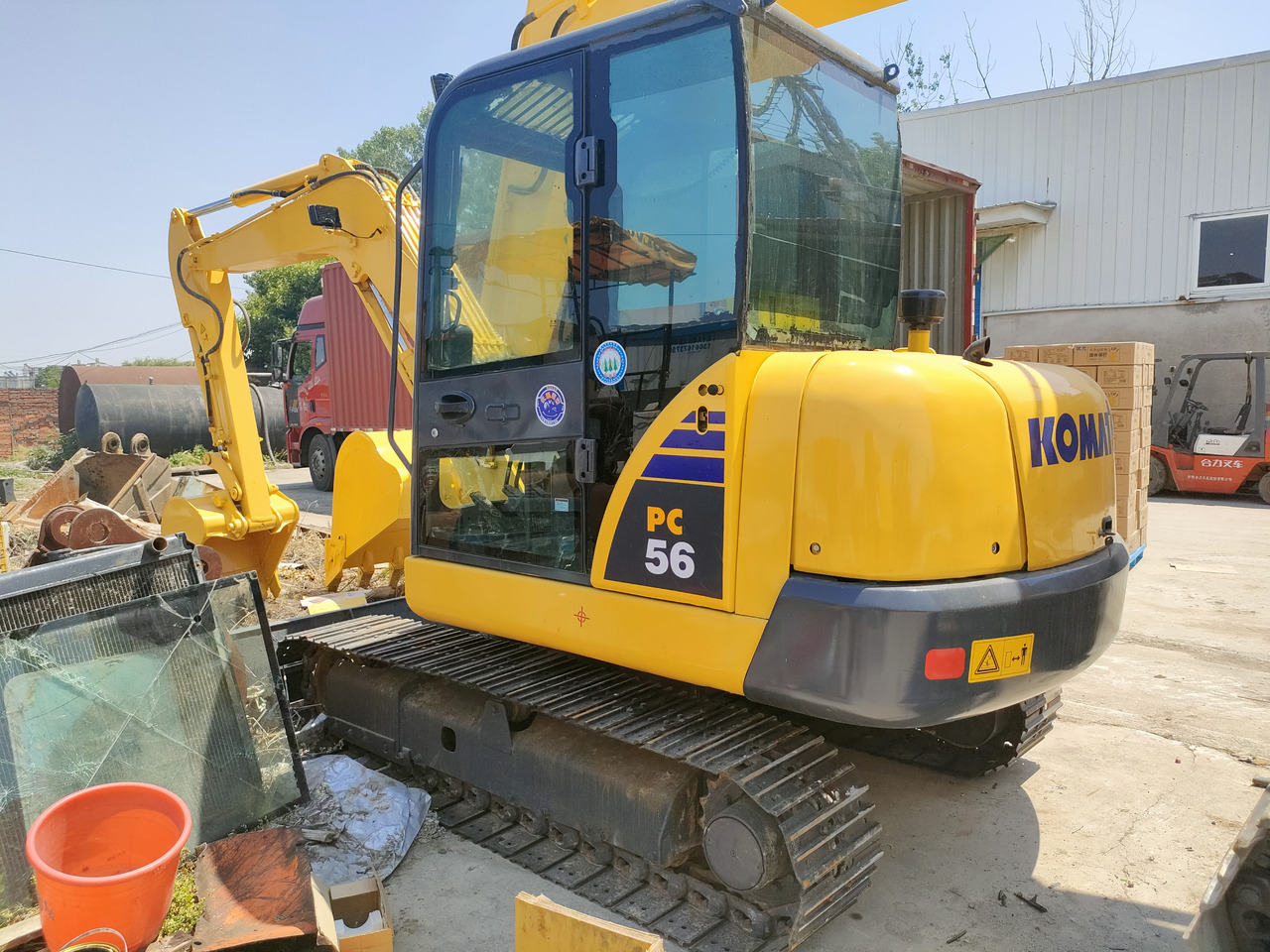 KOMATSU PC56-7 - Excavadora de cadenas: foto 3 KOMATSU PC56-7 - Excavadora de cadenas: foto 3