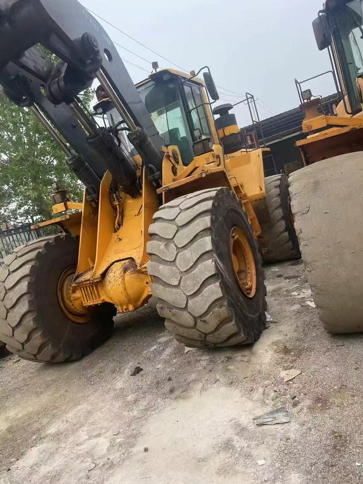 VOLVO L220F - Cargadora de ruedas: foto 5 VOLVO L220F - Cargadora de ruedas: foto 5