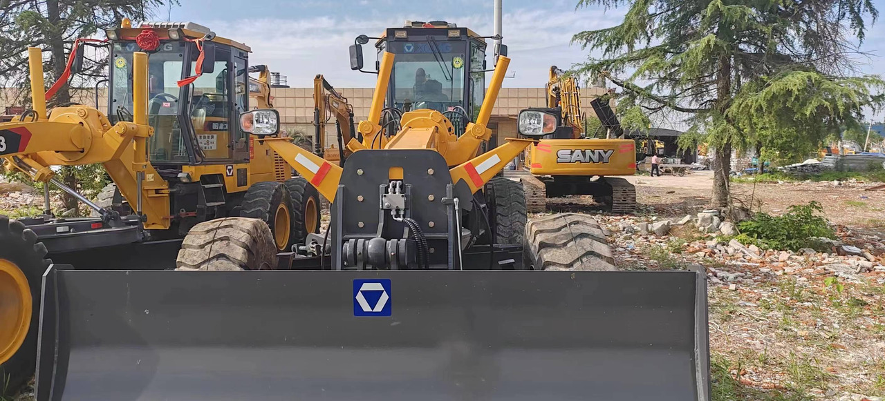 XCMG GR2153 - Grader: foto 4 XCMG GR2153 - Grader: foto 4