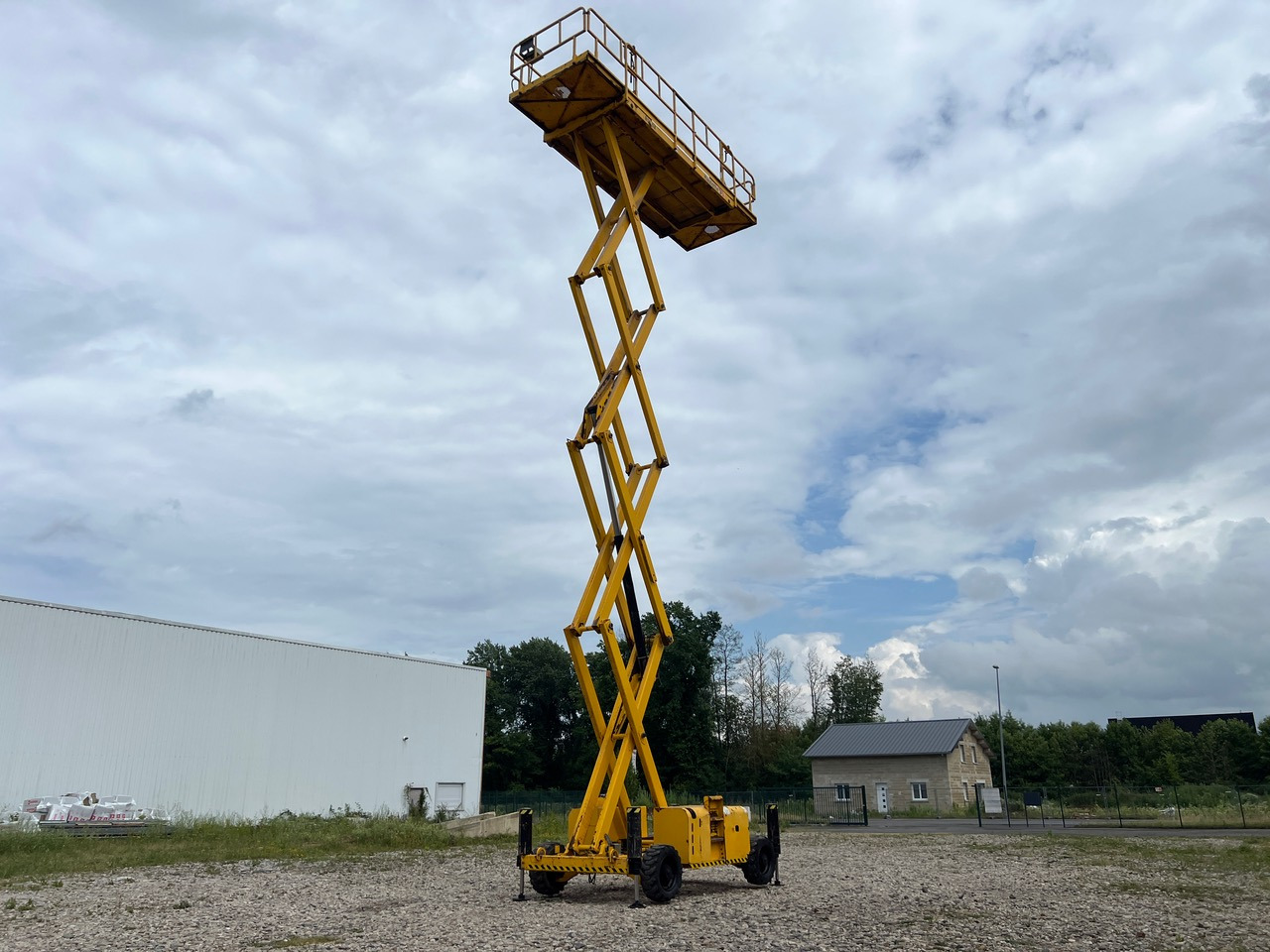 Plataforma de tijeras HAULOTTE H15SX: foto 10