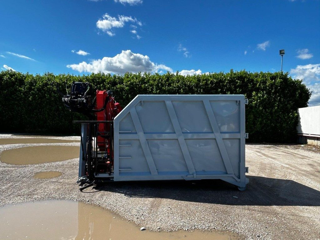 CONTAINER NUOVO SCARRABILE A CIELO APERTO CON GRU - Contenedor de gancho: foto 4 CONTAINER NUOVO SCARRABILE A CIELO APERTO CON GRU - Contenedor de gancho: foto 4