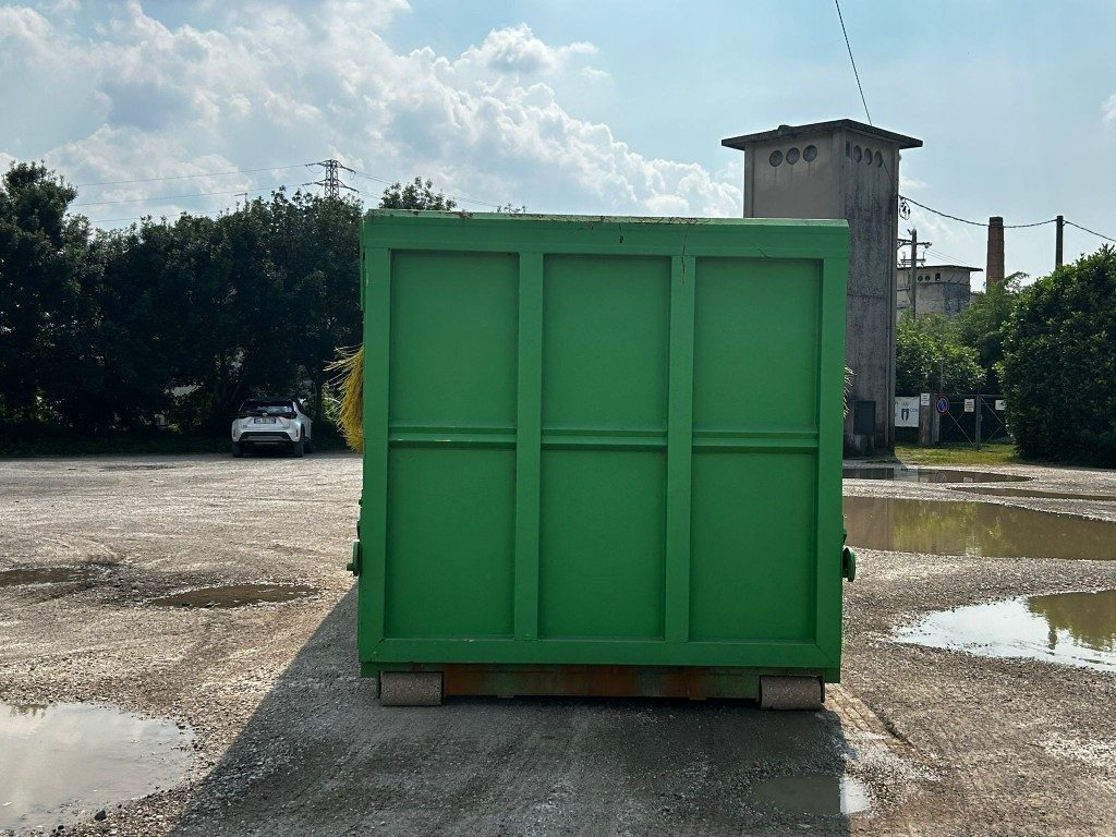 CONTAINER SCARRABILE USATO CON COPERCHIO - Contenedor de gancho: foto 4 CONTAINER SCARRABILE USATO CON COPERCHIO - Contenedor de gancho: foto 4