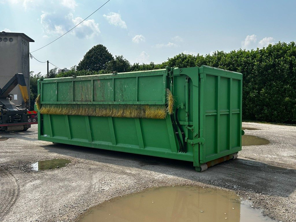 CONTAINER SCARRABILE USATO CON COPERCHIO - Contenedor de gancho: foto 5 CONTAINER SCARRABILE USATO CON COPERCHIO - Contenedor de gancho: foto 5