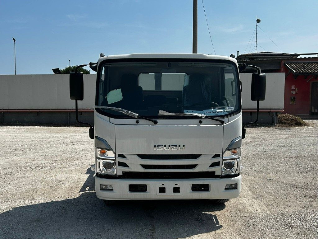 ISUZU P75 NUOVO SCARRABILE - Camión multibasculante: foto 3 ISUZU P75 NUOVO SCARRABILE - Camión multibasculante: foto 3