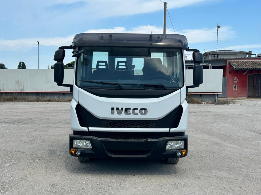 IVECO 120EL22 CON SCARRABILE NUOVO - Camión multibasculante: foto 2 IVECO 120EL22 CON SCARRABILE NUOVO - Camión multibasculante: foto 2