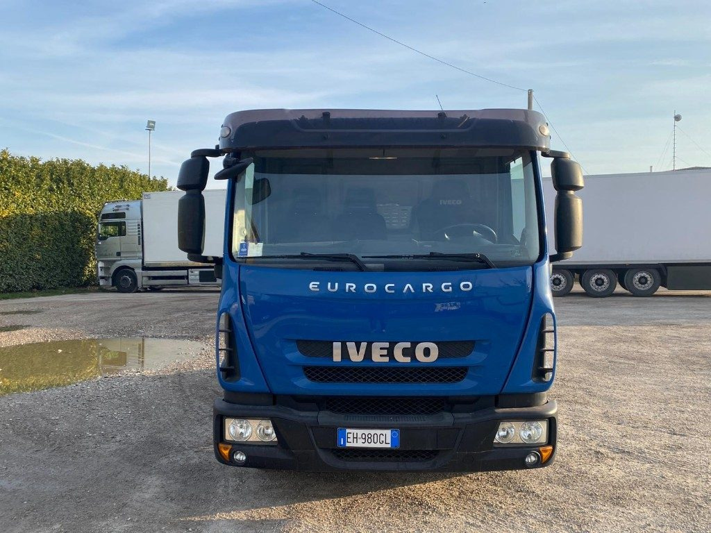 IVECO EUROCARGO 75E18 SCARRABILE - Camión multibasculante: foto 2 IVECO EUROCARGO 75E18 SCARRABILE - Camión multibasculante: foto 2