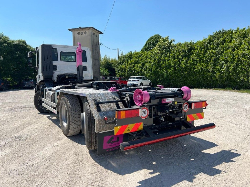 IVECO STRALIS 460 SCARRABILE - Camión multibasculante: foto 3 IVECO STRALIS 460 SCARRABILE - Camión multibasculante: foto 3