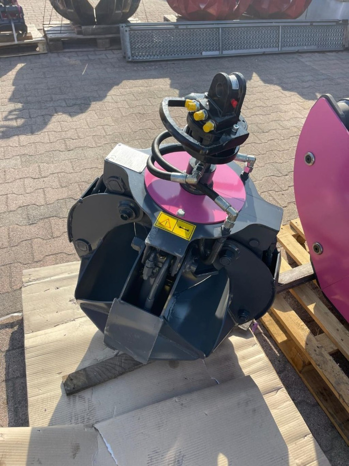 POLIPO NUOVO A 4 PALE CON ROTORE - Pinza de manipulación: foto 1 POLIPO NUOVO A 4 PALE CON ROTORE - Pinza de manipulación: foto 1