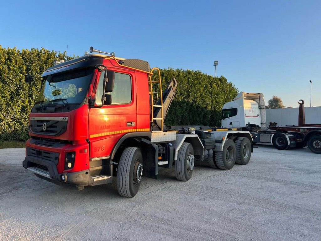 VOLVO FMX460 SCARRABILE 8X4 - Camión multibasculante: foto 1 VOLVO FMX460 SCARRABILE 8X4 - Camión multibasculante: foto 1