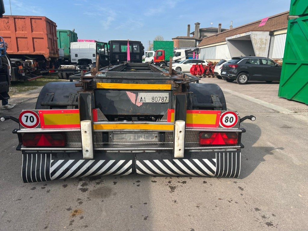 ZORZI RIMORCHIO ZORZI 20R075 SCARRABILE PNEUMATICO - Remolque multilift/ Portacontenedores de cadenas: foto 2 ZORZI RIMORCHIO ZORZI 20R075 SCARRABILE PNEUMATICO - Remolque multilift/ Portacontenedores de cadenas: foto 2