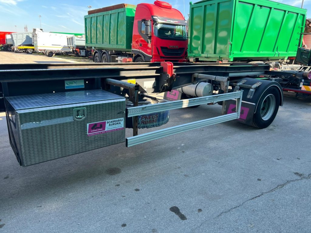 ZORZI RIMORCHIO ZORZI 20R19A SCARRABILE - Remolque multilift/ Portacontenedores de cadenas: foto 5 ZORZI RIMORCHIO ZORZI 20R19A SCARRABILE - Remolque multilift/ Portacontenedores de cadenas: foto 5