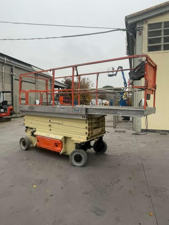 JLG 3246ES - Plataforma de tijeras: foto 4 JLG 3246ES - Plataforma de tijeras: foto 4