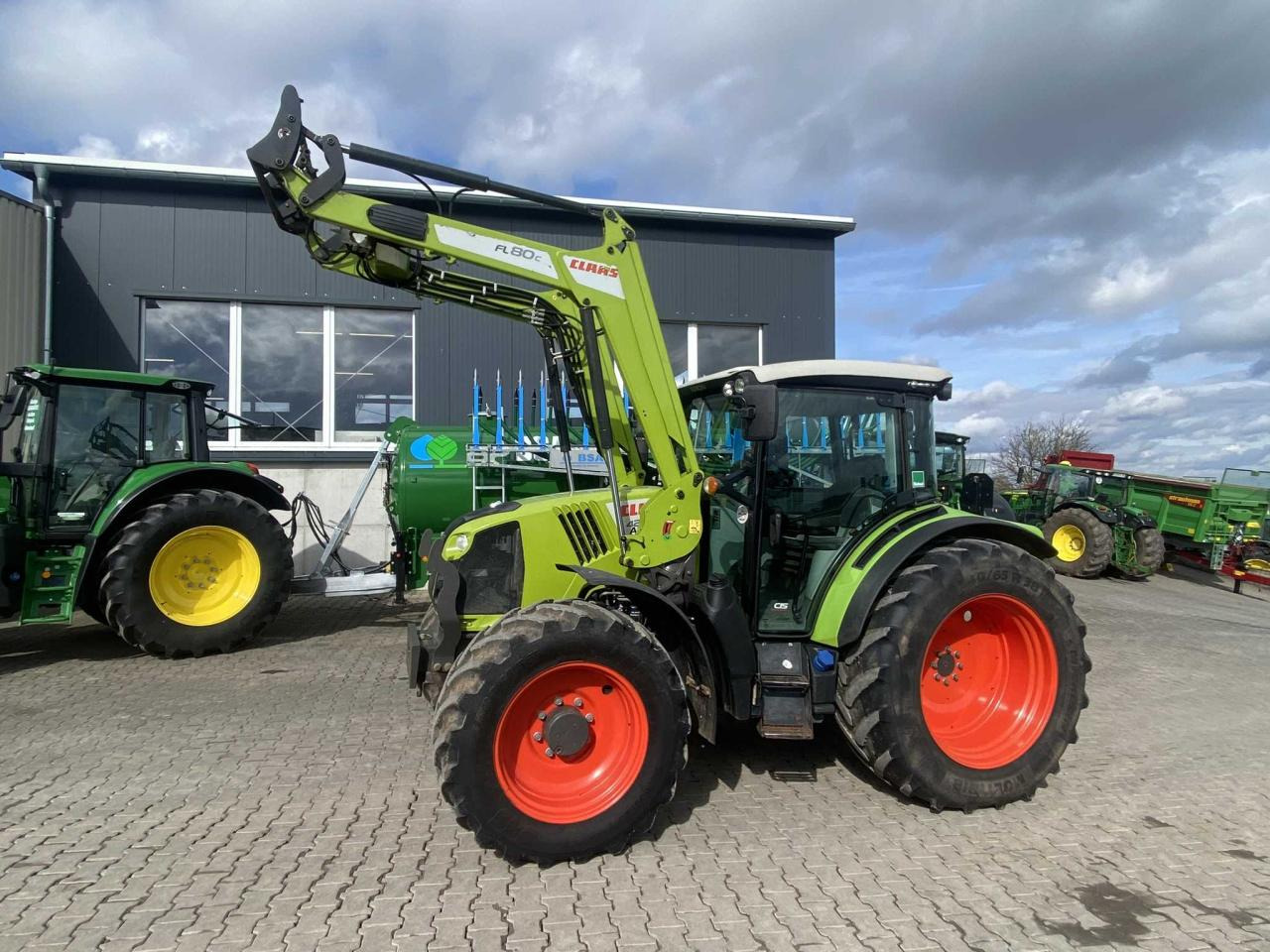 CLAAS Arion 420 CIS 2913 - Tractor: foto 5 CLAAS Arion 420 CIS 2913 - Tractor: foto 5