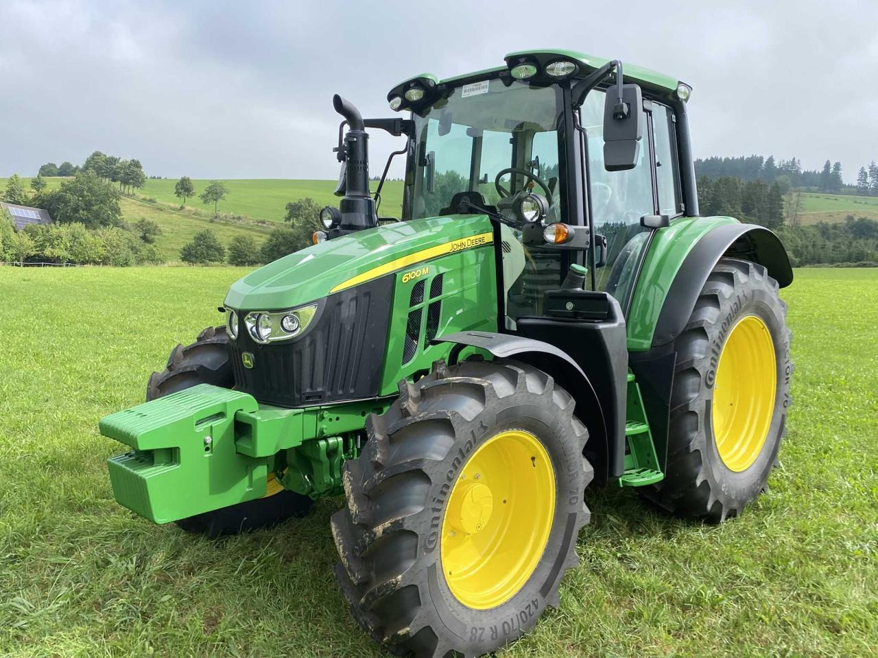 John Deere 6100 M AutoQuadEco - Tractor: foto 3 John Deere 6100 M AutoQuadEco - Tractor: foto 3
