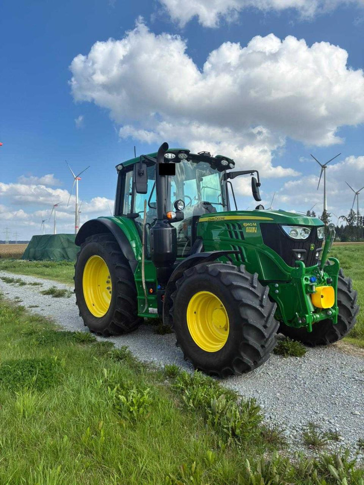 John Deere 6140M - Tractor: foto 2 John Deere 6140M - Tractor: foto 2