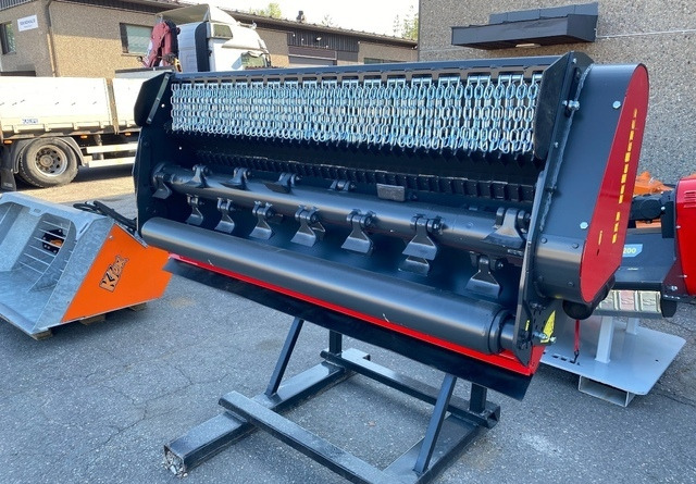 Seppi MH7 ja SMO-H3-125 - Desbrozadora de martillos: foto 1 Seppi MH7 ja SMO-H3-125 - Desbrozadora de martillos: foto 1