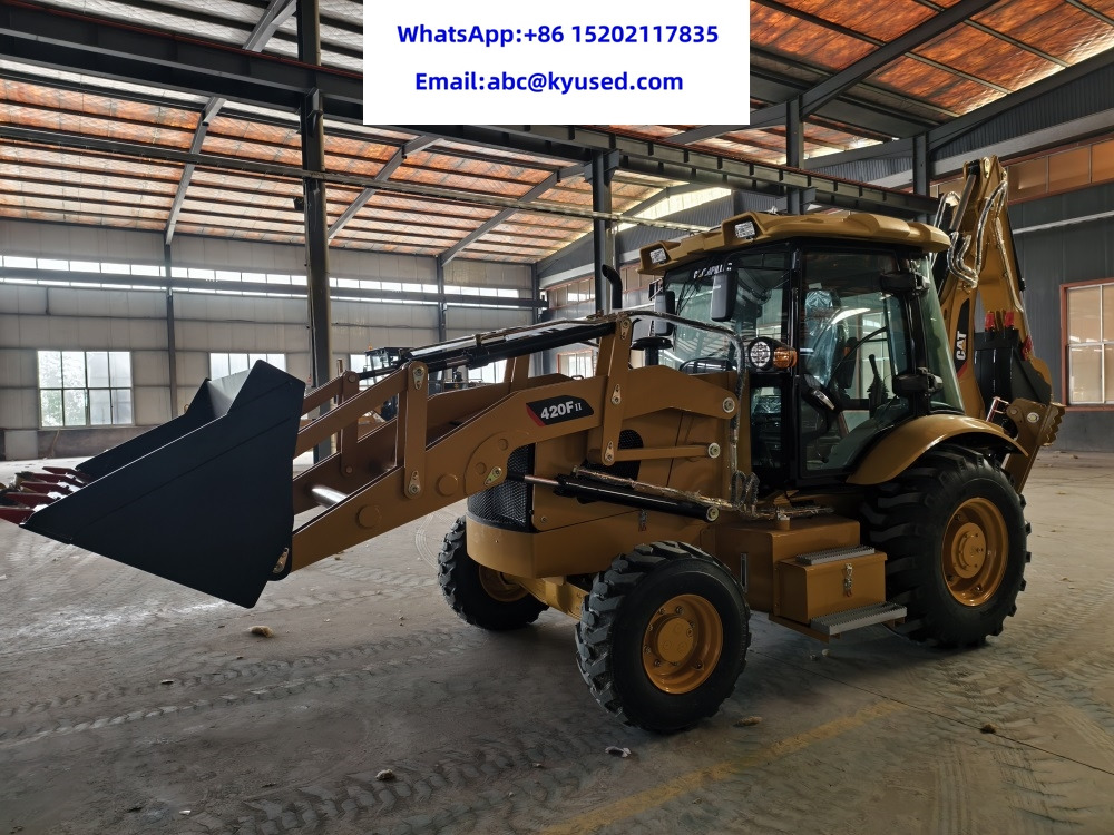 CATERPILLAR 420F2 - Retroexcavadora: foto 2 CATERPILLAR 420F2 - Retroexcavadora: foto 2