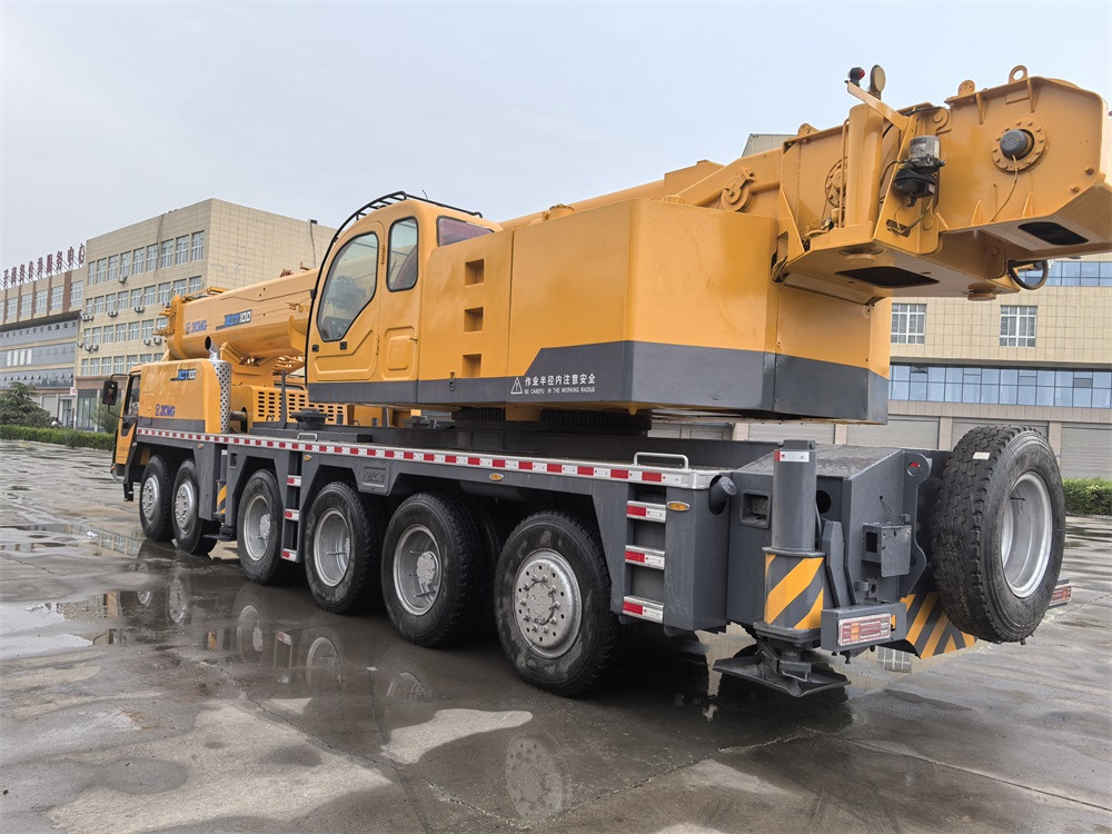 XCMG QY100K QY100K-1 100 ton 130 ton 160t truck crane - Autogrúa: foto 4 XCMG QY100K QY100K-1 100 ton 130 ton 160t truck crane - Autogrúa: foto 4