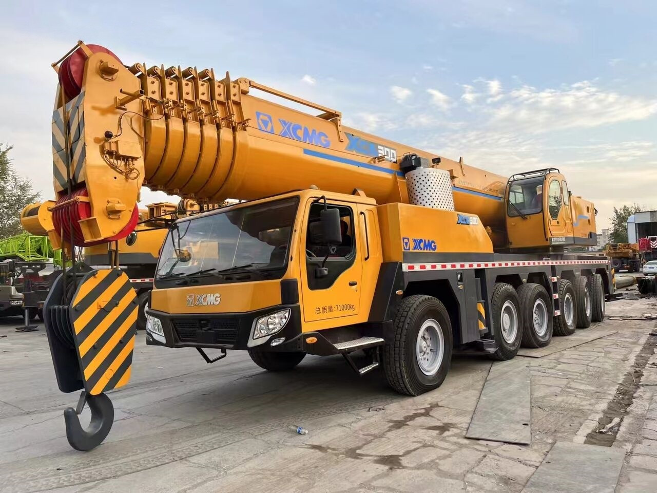 XCMG XCA300 QAY300 QY300K 300Ton Used Mobile Crane - Autogrúa: foto 1 XCMG XCA300 QAY300 QY300K 300Ton Used Mobile Crane - Autogrúa: foto 1