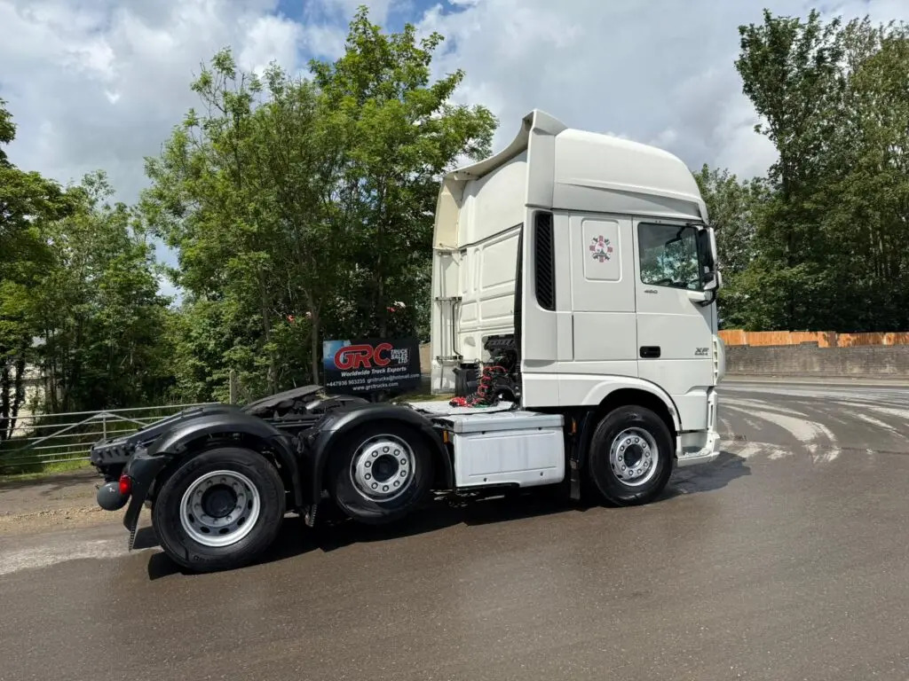 DAF XF 105 (UVO) - Cabeza tractora: foto 4 DAF XF 105 (UVO) - Cabeza tractora: foto 4