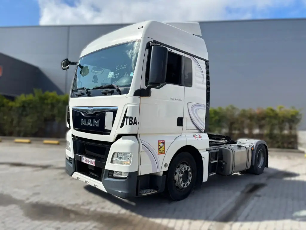 MAN TGX 18.440 XLX - Cabeza tractora: foto 1 MAN TGX 18.440 XLX - Cabeza tractora: foto 1