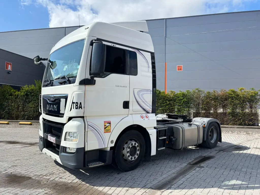 MAN TGX 18.440 XLX - Cabeza tractora: foto 5 MAN TGX 18.440 XLX - Cabeza tractora: foto 5