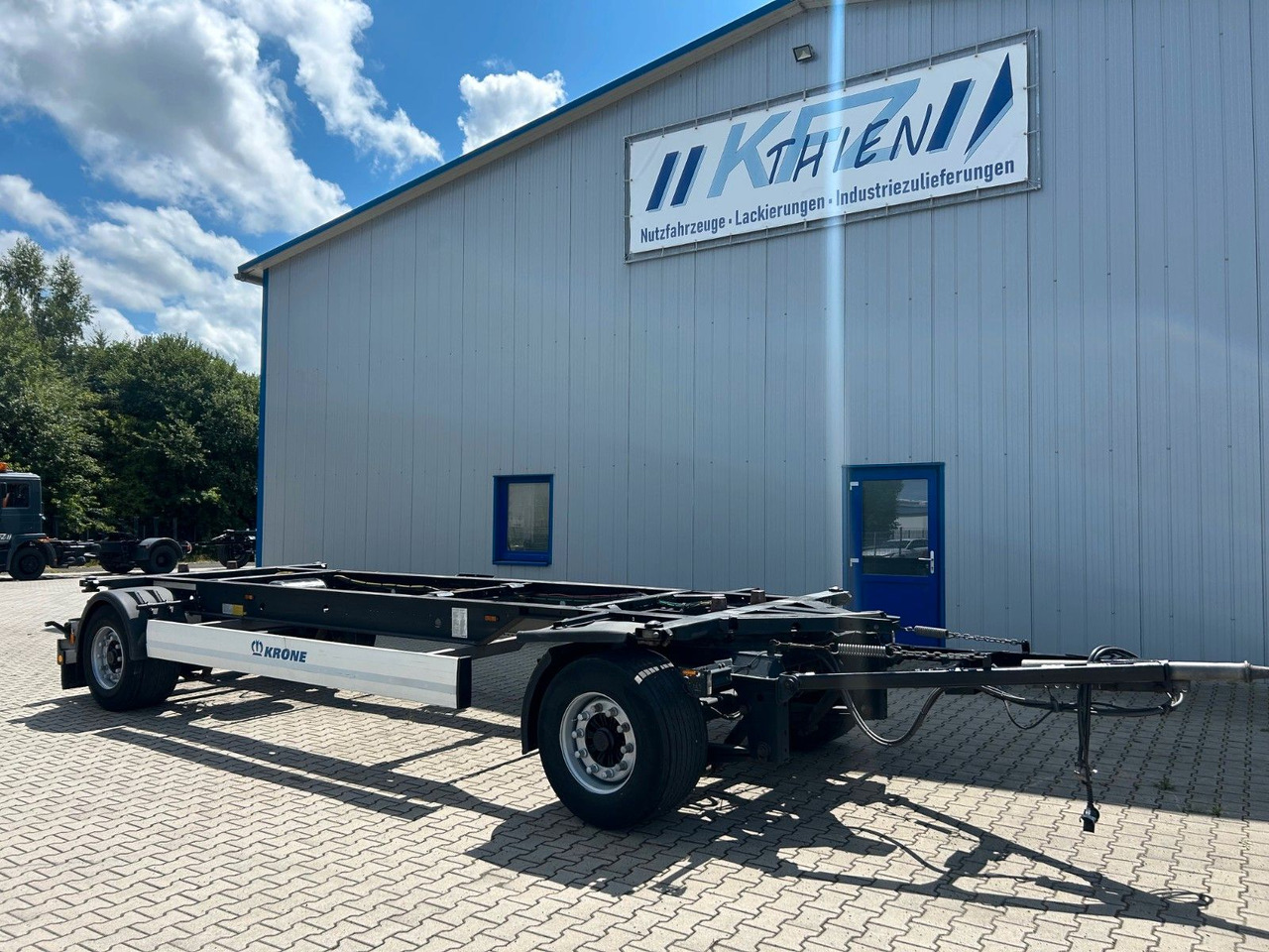 Krone AZW 18 eL3B7 Box Carrier BDF - Remolque portacontenedore/ Intercambiable: foto 1 Krone AZW 18 eL3B7 Box Carrier BDF - Remolque portacontenedore/ Intercambiable: foto 1