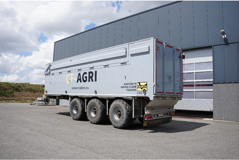 Kraker CF Agri Truck and Tractor 2 steering axle - Semirremolque piso movil: foto 2 Kraker CF Agri Truck and Tractor 2 steering axle - Semirremolque piso movil: foto 2