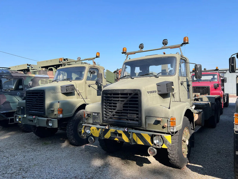 Volvo N 10 6X4 - HOOK CONTAINER (3x stock) - Camión: foto 3 Volvo N 10 6X4 - HOOK CONTAINER (3x stock) - Camión: foto 3