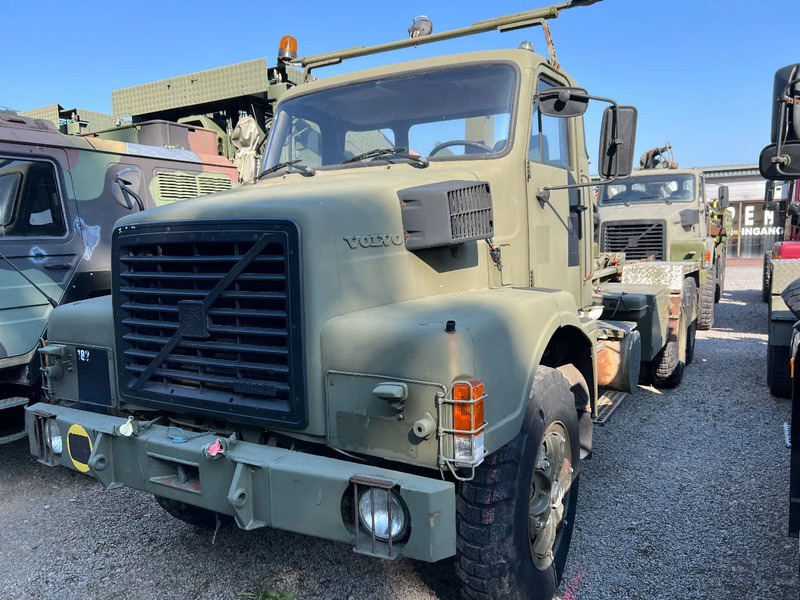 Volvo N 10 6X4 - HOOK CONTAINER (3x stock) - Camión: foto 4 Volvo N 10 6X4 - HOOK CONTAINER (3x stock) - Camión: foto 4