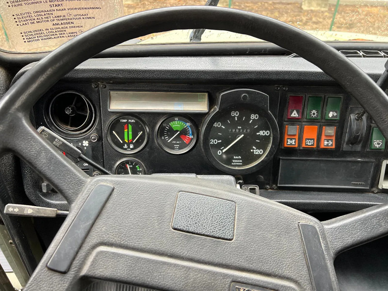 Volvo N 10 6X6 - DUMP - Camión: foto 5 Volvo N 10 6X6 - DUMP - Camión: foto 5