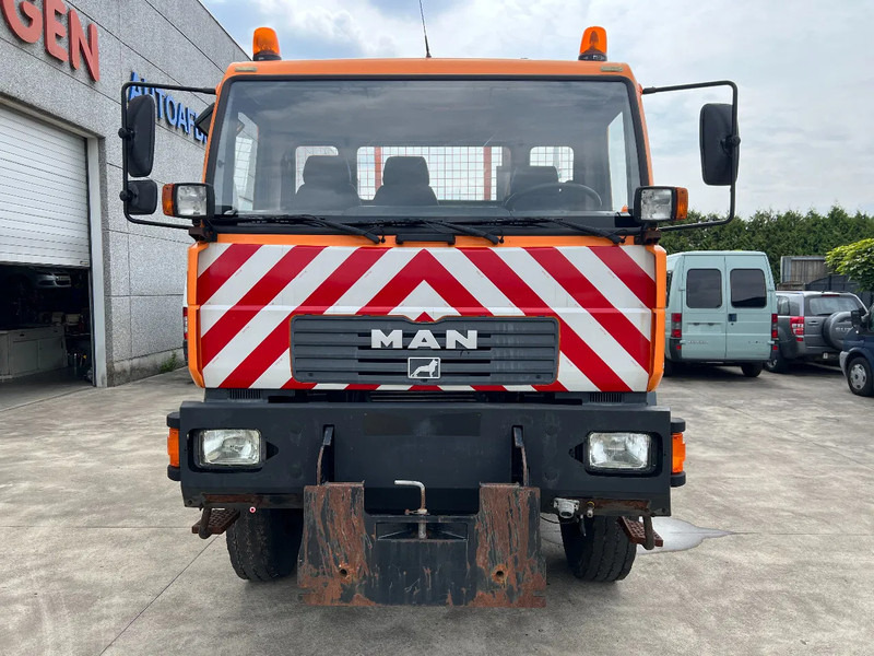 MAN LE 18.280 4x4 - Camión volquete: foto 2 MAN LE 18.280 4x4 - Camión volquete: foto 2