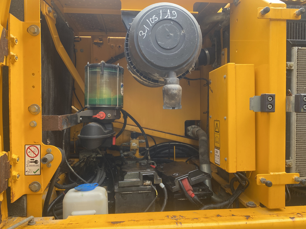 JCB JS 210 - Excavadora de cadenas: foto 4 JCB JS 210 - Excavadora de cadenas: foto 4